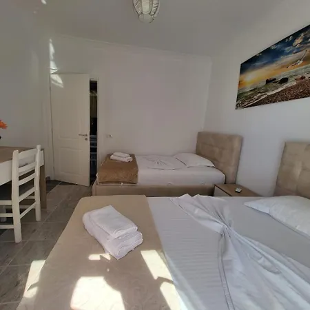 Fishta Q5/24 Apartament *