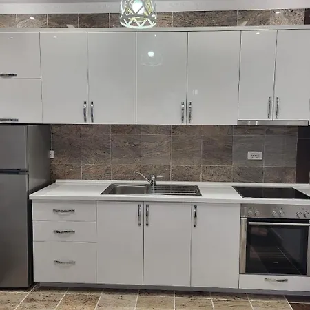 Fishta Q5/24 Apartament *